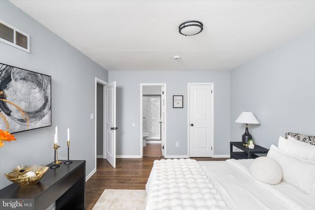 13 PENNINGTON RD, East Windsor, NJ 08520