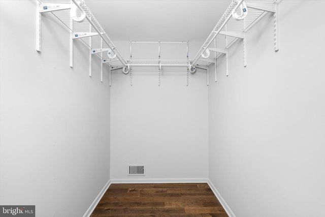 13 PENNINGTON RD, East Windsor, NJ 08520