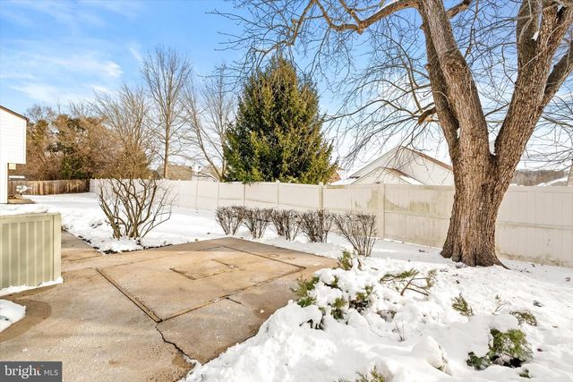 13 PENNINGTON RD, East Windsor, NJ 08520