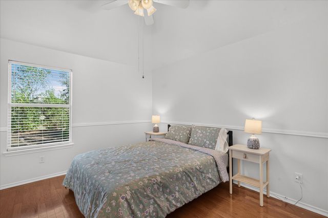 815 Hickory Street, Burleson, TX 76028
