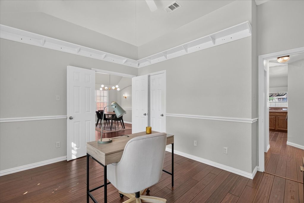 815 Hickory Street, Burleson, TX 76028 — photo 5