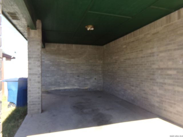 9228 Balboa Port, San Antonio, TX 78242