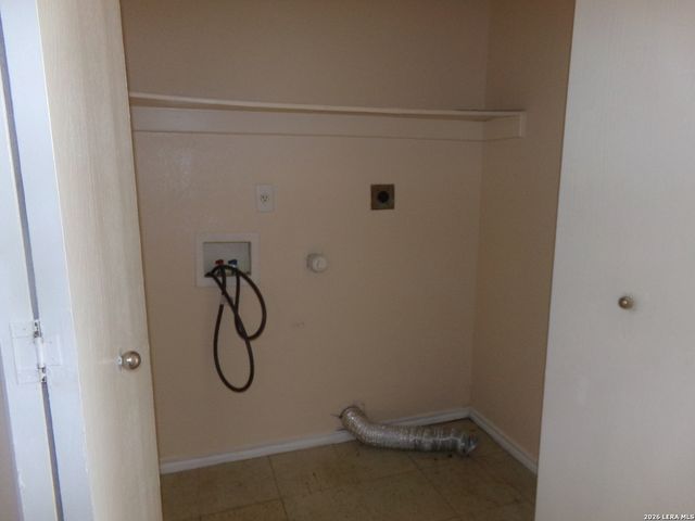 9228 Balboa Port, San Antonio, TX 78242