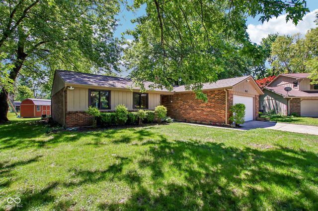 8047 Pebble Creek Court, Indianapolis, IN 46268