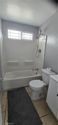 22330 Clarkdale, Hawaiian Gardens, CA 90716