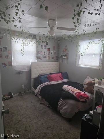 2659 Sixth Street, New Cumberland, WV 26047