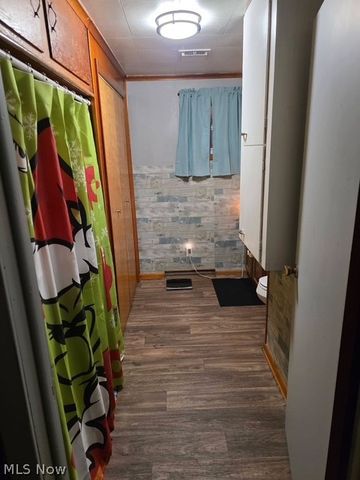 2659 Sixth Street, New Cumberland, WV 26047