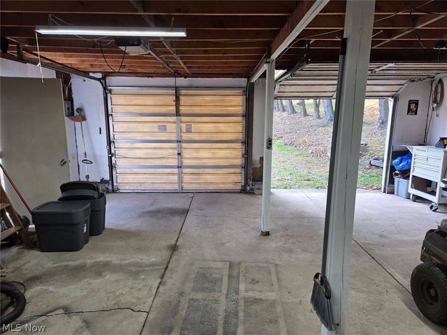 2659 Sixth Street, New Cumberland, WV 26047