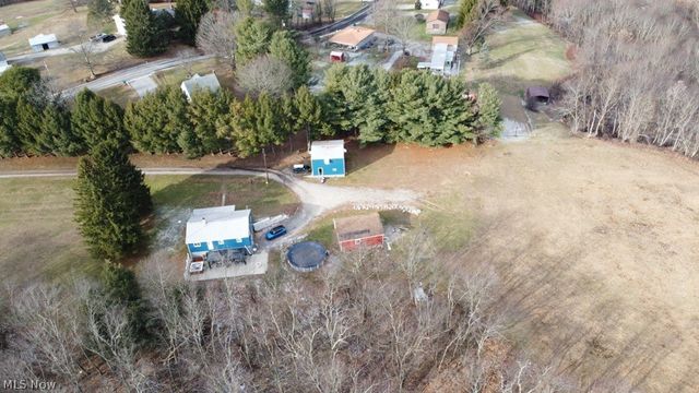 2659 Sixth Street, New Cumberland, WV 26047