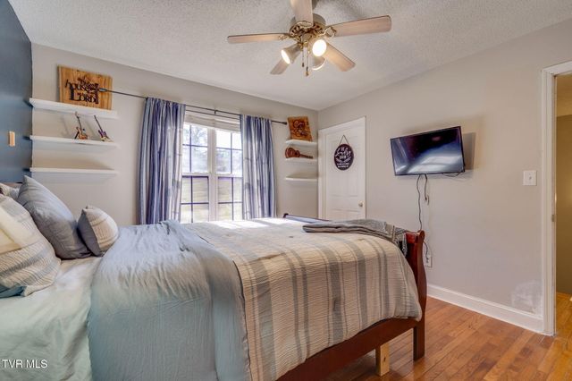 807 Fain Avenue 807, Kingsport, TN 37660