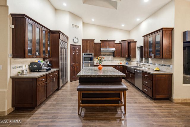 6801 E Evans Drive, Scottsdale, AZ 85254