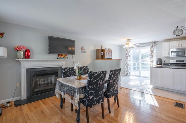 6 Whittemore Place, Nashua, NH 03064