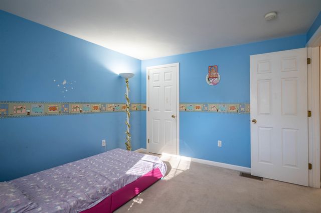 6 Whittemore Place, Nashua, NH 03064