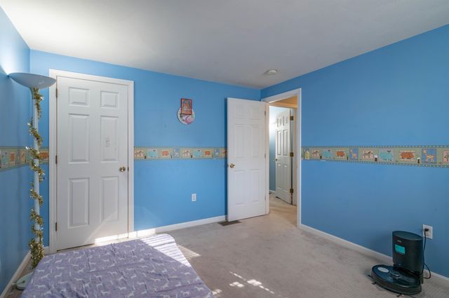 6 Whittemore Place, Nashua, NH 03064