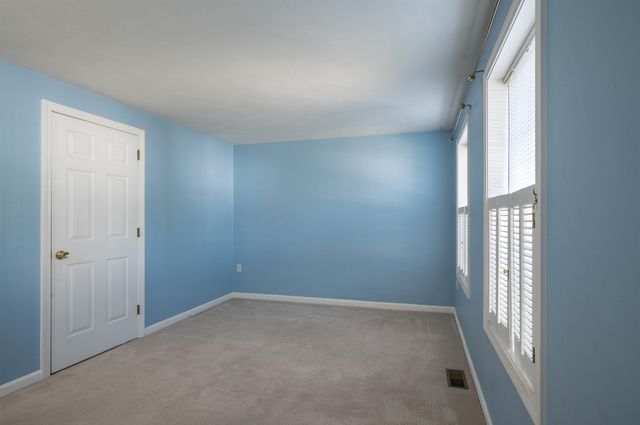 6 Whittemore Place, Nashua, NH 03064