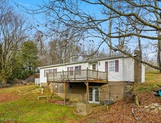 76165 Vandalia Lane, Kimbolton, OH 43749