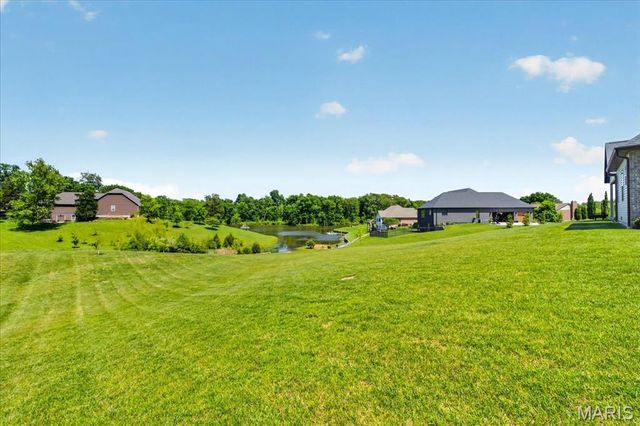 5123 Kennet Drive, Columbia, IL 62236