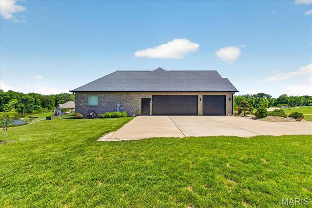 5123 Kennet Drive, Columbia, IL 62236