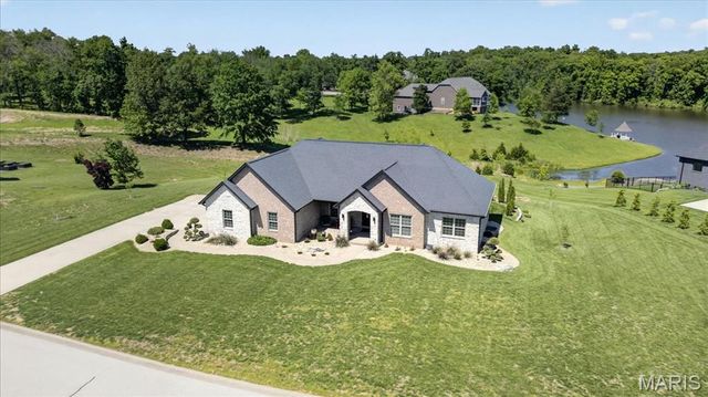 5123 Kennet Drive, Columbia, IL 62236