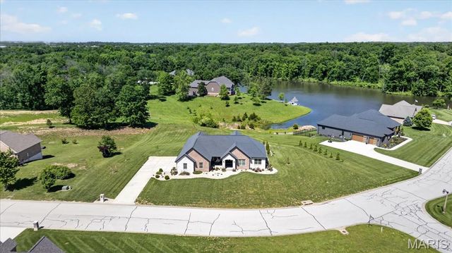 5123 Kennet Drive, Columbia, IL 62236