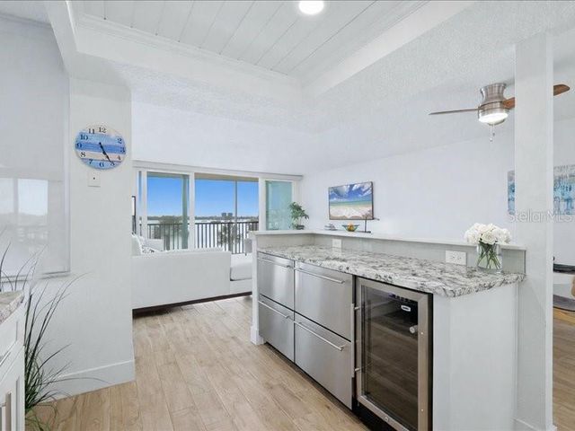 1848 SHORE DRIVE S 301, South Pasadena, FL 33707