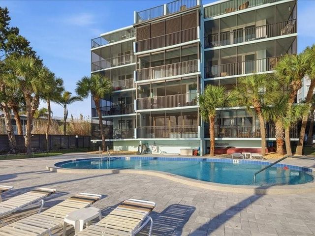 1848 SHORE DRIVE S 301, South Pasadena, FL 33707