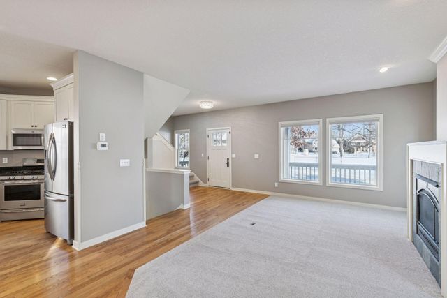 14246 Garden Way N, Hugo, MN 55038