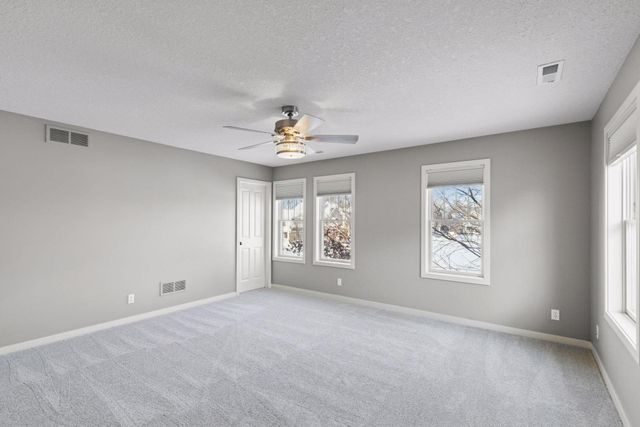 14246 Garden Way N, Hugo, MN 55038