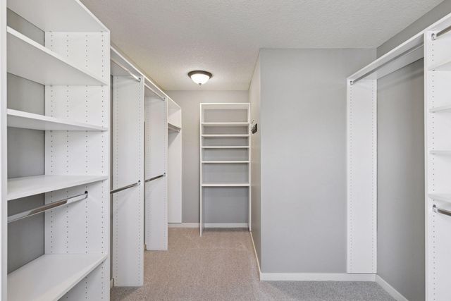 14246 Garden Way N, Hugo, MN 55038