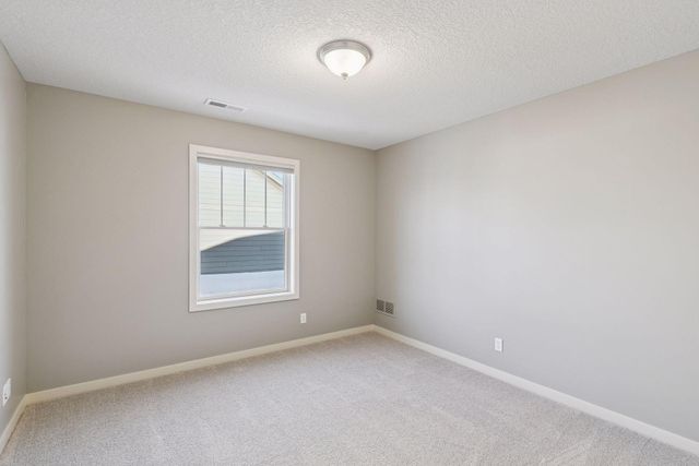 14246 Garden Way N, Hugo, MN 55038