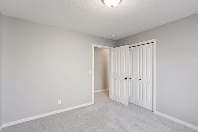 14246 Garden Way N, Hugo, MN 55038