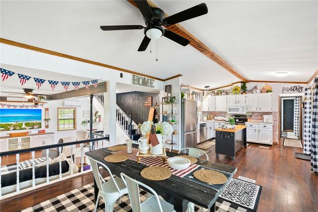 200 Baggs Trai, Mathis, TX 78368