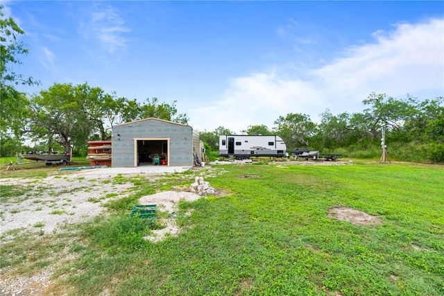 200 Baggs Trai, Mathis, TX 78368