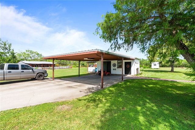 200 Baggs Trai, Mathis, TX 78368