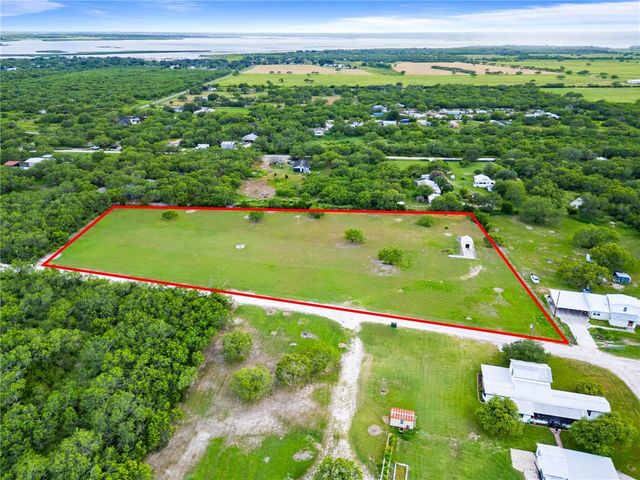 200 Baggs Trai, Mathis, TX 78368