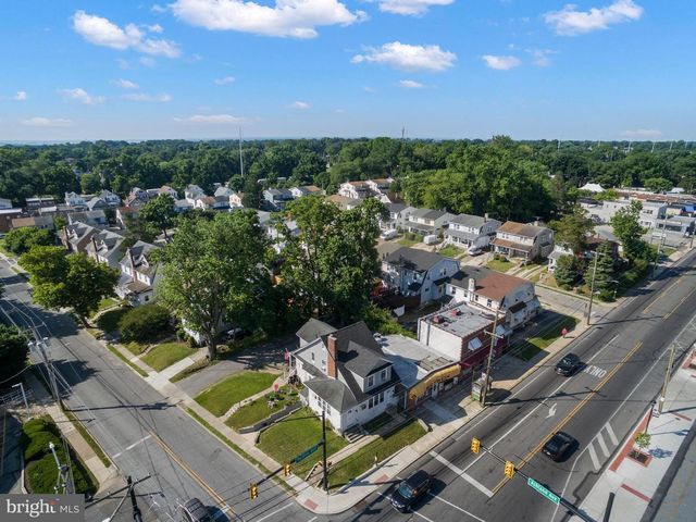 3 S MACDADE BLVD, Glenolden, PA 19036