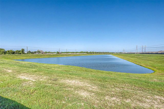 4127 Neches Bend Drive, Baytown, TX 77521