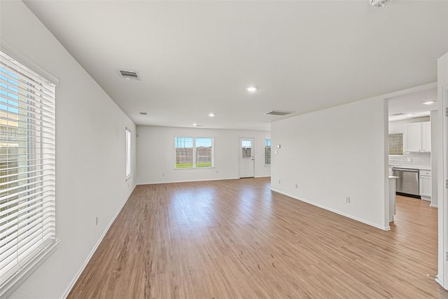 4127 Neches Bend Drive, Baytown, TX 77521