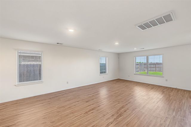 4127 Neches Bend Drive, Baytown, TX 77521