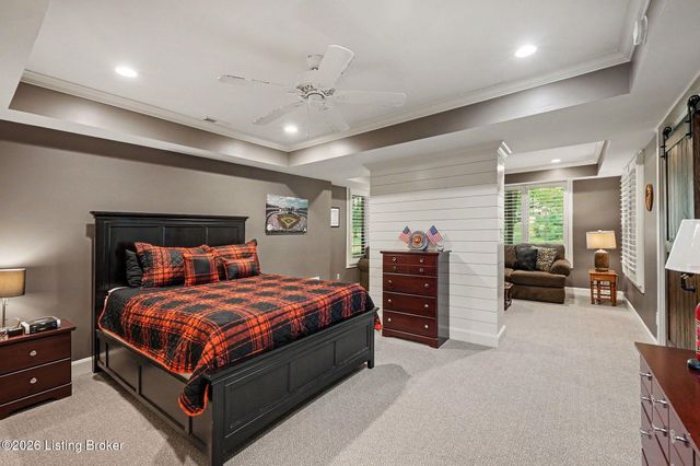 7016 Breakwater Pl, Prospect, KY 40059