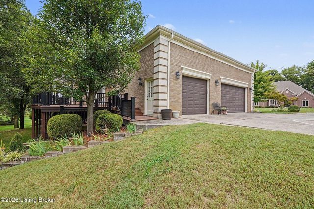 7016 Breakwater Pl, Prospect, KY 40059