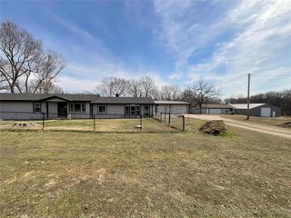 55804 600 Road, Kansas, OK 74347
