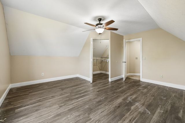 1014 Cabriolet Ct, Gallatin, TN 37066
