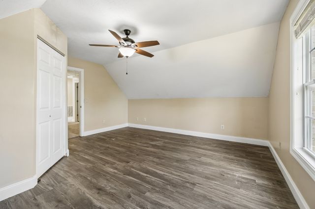 1014 Cabriolet Ct, Gallatin, TN 37066