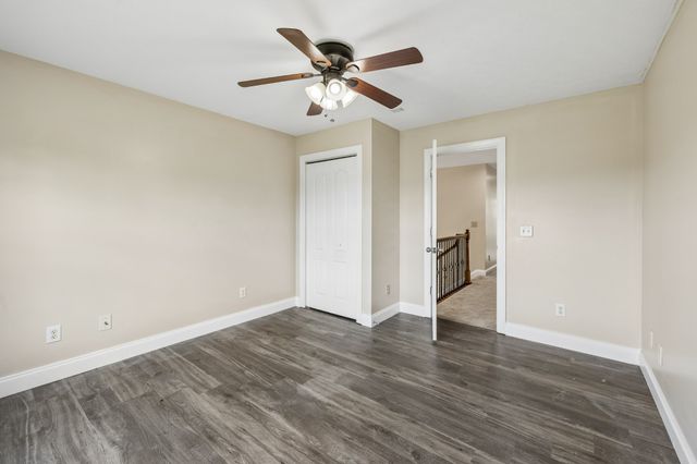 1014 Cabriolet Ct, Gallatin, TN 37066