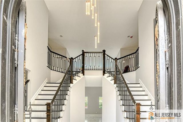 108 Jersey Avenue, Edison, NJ 08820