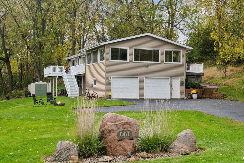 6470 Yosemite Avenue, Chanhassen, MN 55331