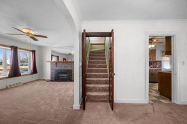 2030 40th Street, Rock Island, IL 61201