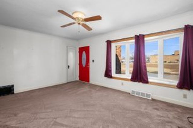 2030 40th Street, Rock Island, IL 61201