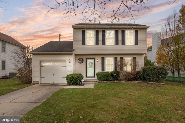 6 KEATLEY DR, Marlton, NJ 08053